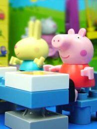 《小猪佩奇玩具故事》海报