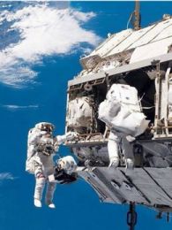 ����Ȥζ��ѧʵ��������ѡ��4